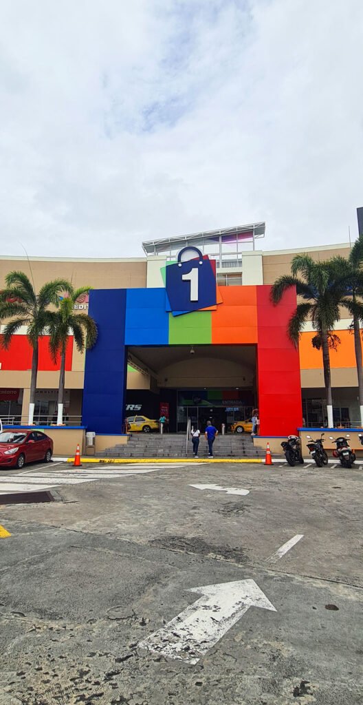 bonch_ropa_americana_banner_Los_Andes_Mall